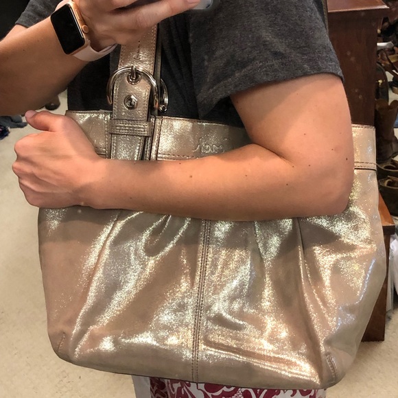 Coach shoulder bag and wallet - Picture 8 of 8